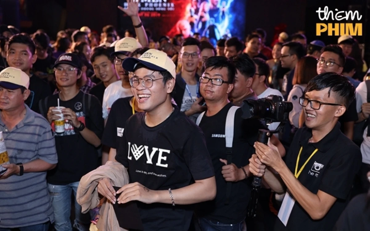 Bầu không khí tại buổi công chiếu vô cùng sôi động